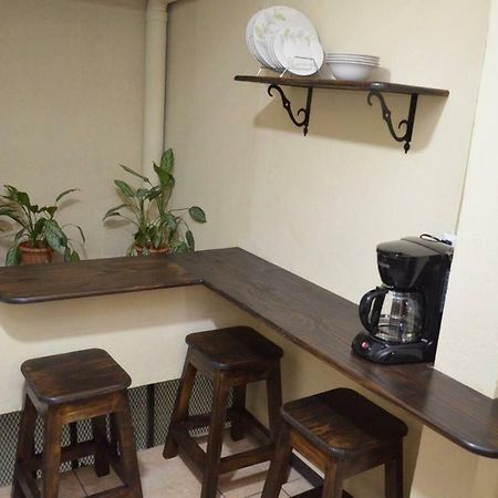 #5 Private Room Close To Airport アラフエラ エクステリア 写真